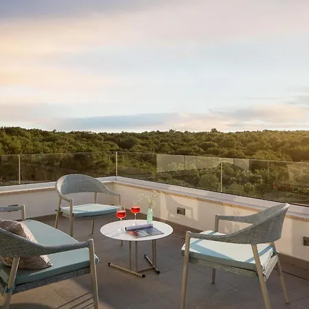 Holiday home Noble 2